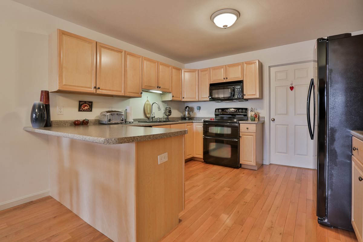 80 Brookview Road Windham, NH 03087 - Photo 10 of 28