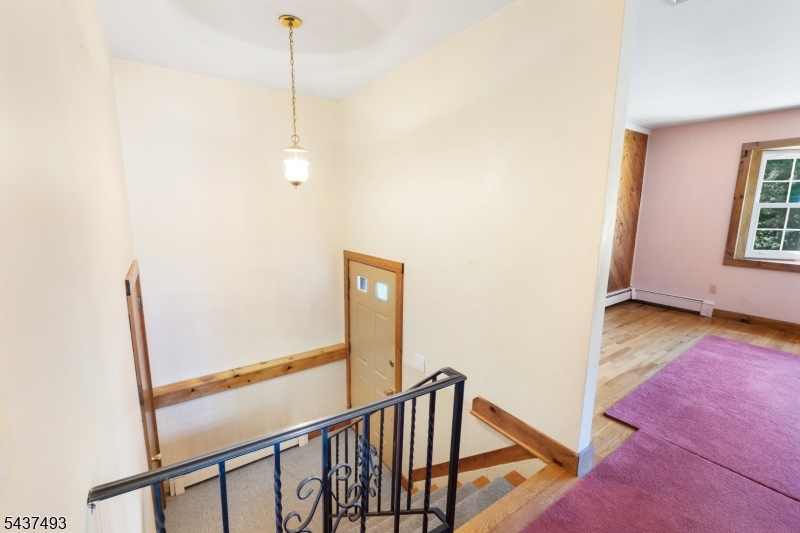 604 East Vail Road Landing, NJ 07850 - Photo 14 of 20