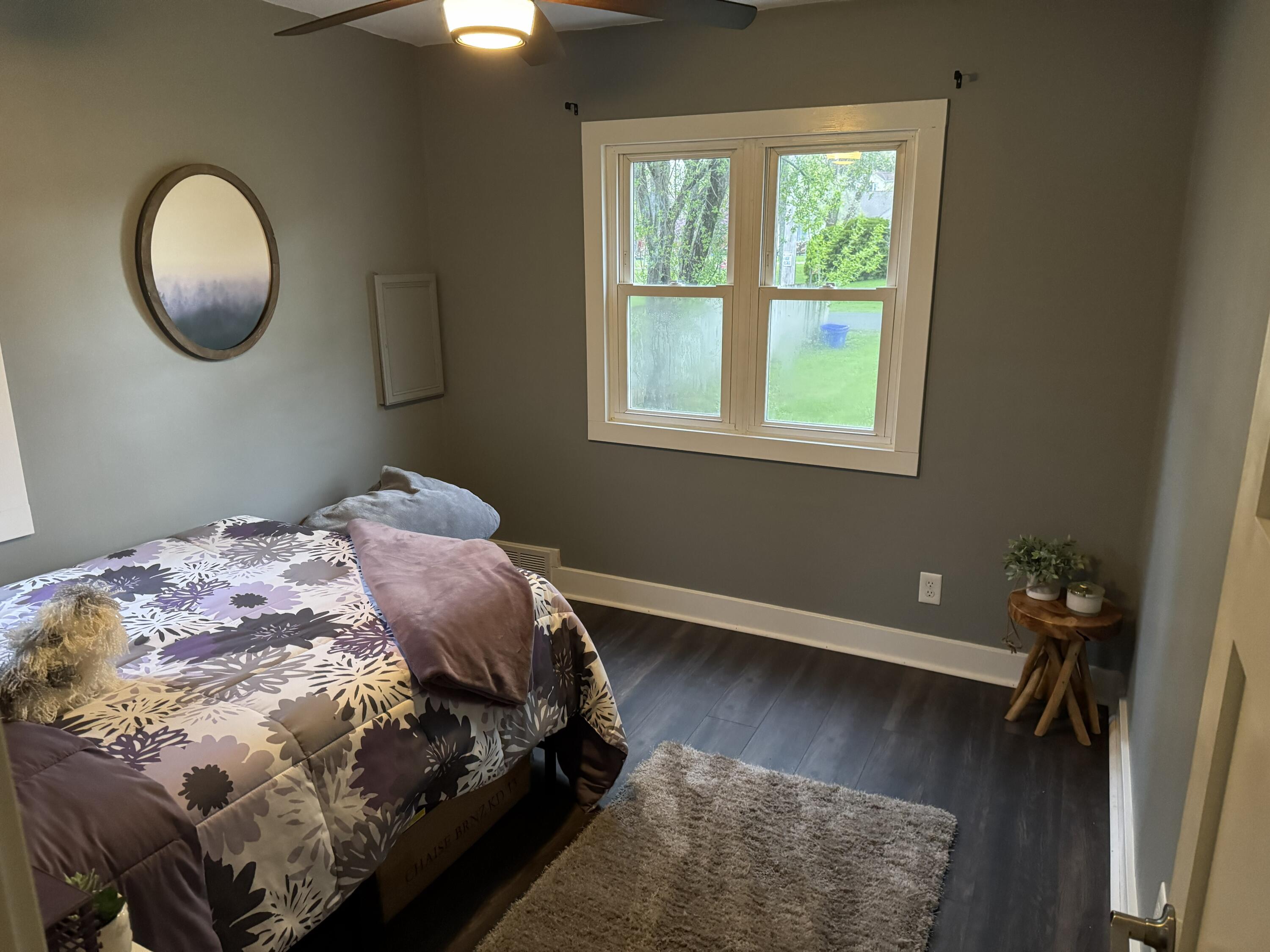 N6212 West Lake Shore Drive Spring Prairie, WI 53105 - Photo 11 of 16 Second bedroom