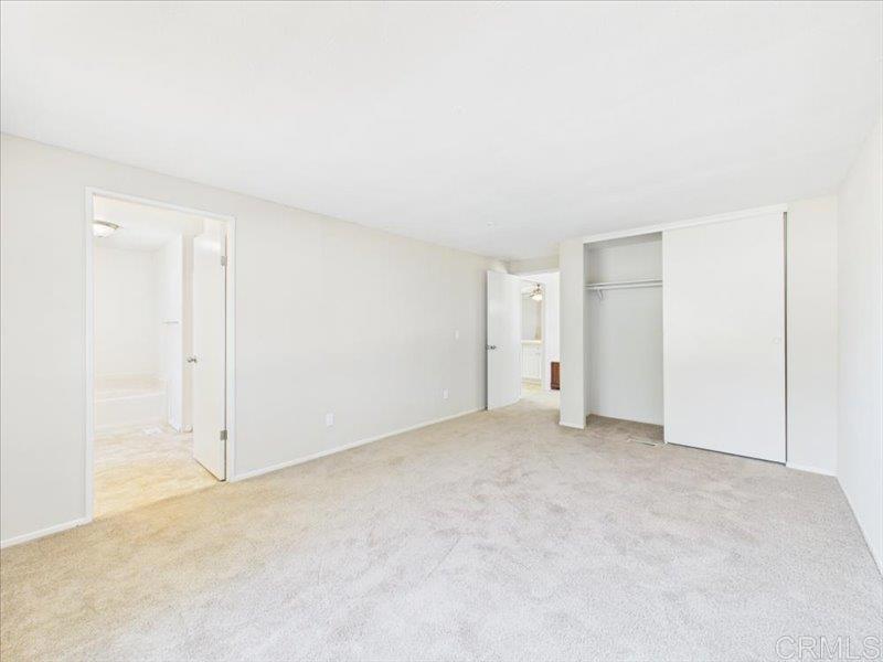 37589 Montezuma Valley Road Ranchita, CA 92066 - Photo 27 of 43 an empty room with an entryway