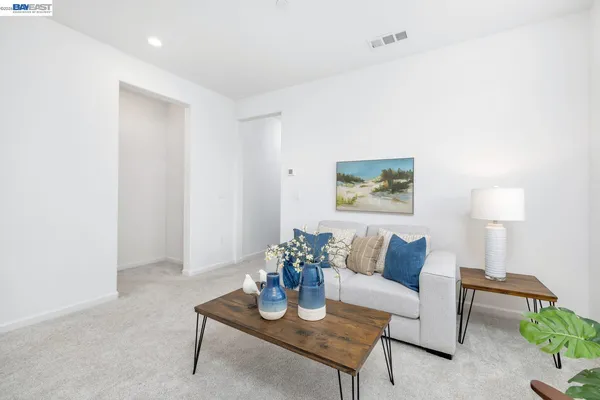 $695,000 | 30 Cypress Way, Pittsburg, CA 94565