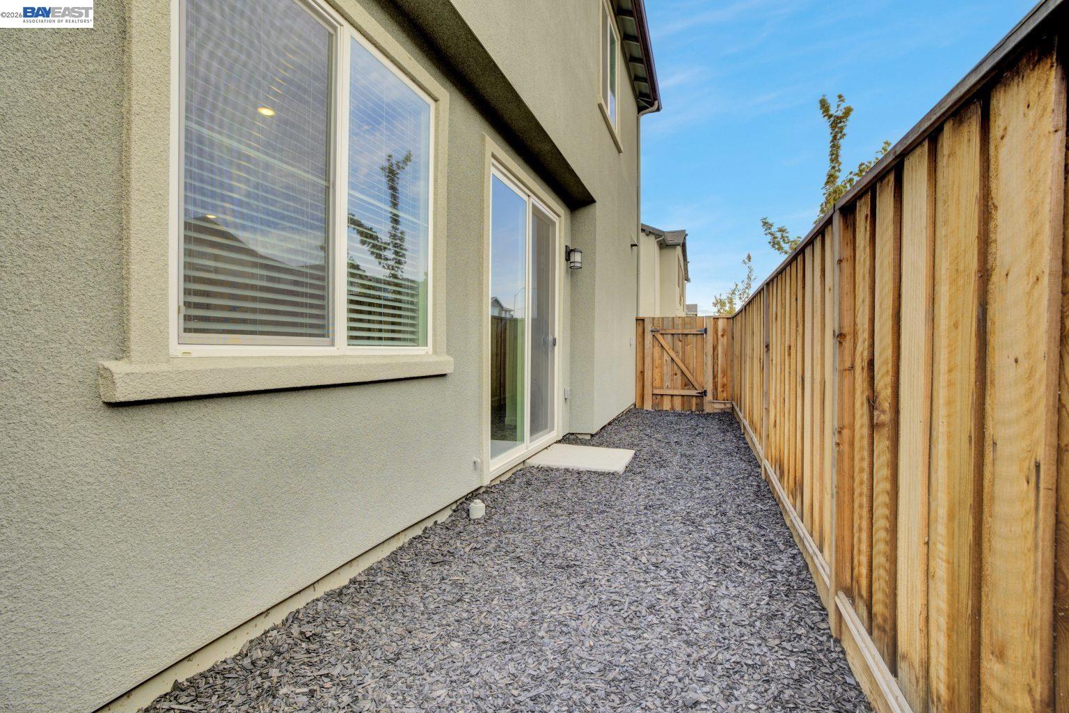 30 Cypress Way Pittsburg, CA 94565 - Photo 23 of 30 a view of a stairs and an entryway