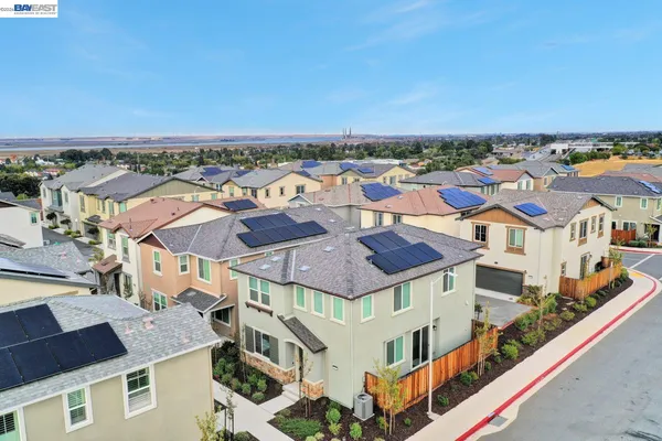 $695,000 | 30 Cypress Way, Pittsburg, CA 94565