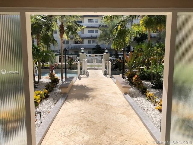 7401 Southwest 82nd Street, Unit 204S Miami, FL 33143 - Photo 4 of 8