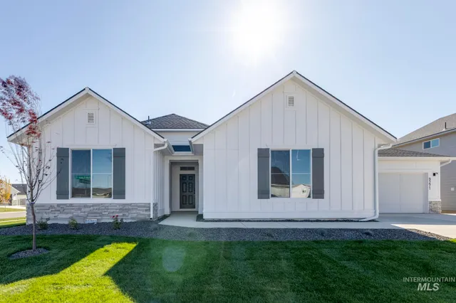 $560,990 | 17441 North Union Springs Place, Nampa, ID 83687