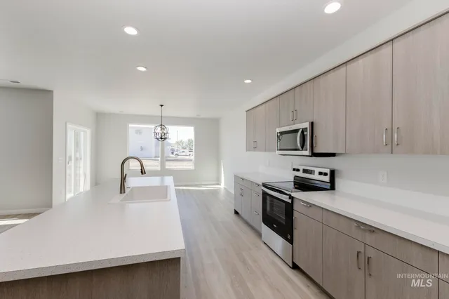 $560,990 | 17441 North Union Springs Place, Nampa, ID 83687