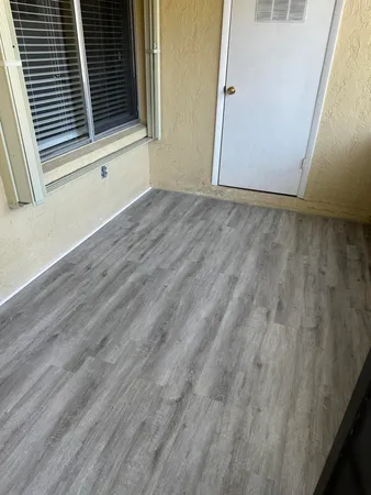 $129,000 | 436 Pine Glen Lane, Unit D1, Greenacres, FL 33463