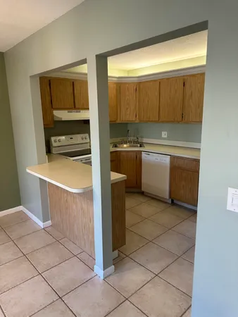 $129,000 | 436 Pine Glen Lane, Unit D1, Greenacres, FL 33463