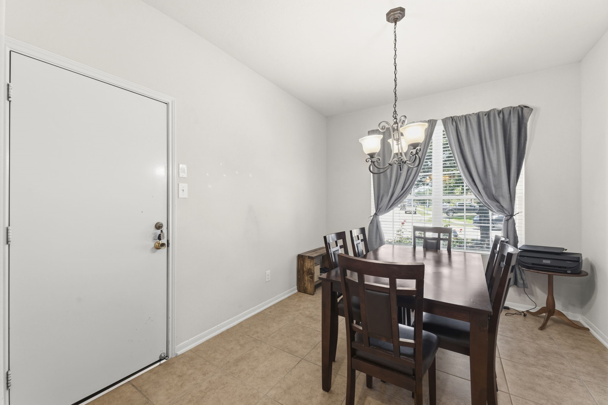 29526 Winton Wood Way Spring, TX 77386 - Photo 9 of 28 Dining Room/ Breakfast Room