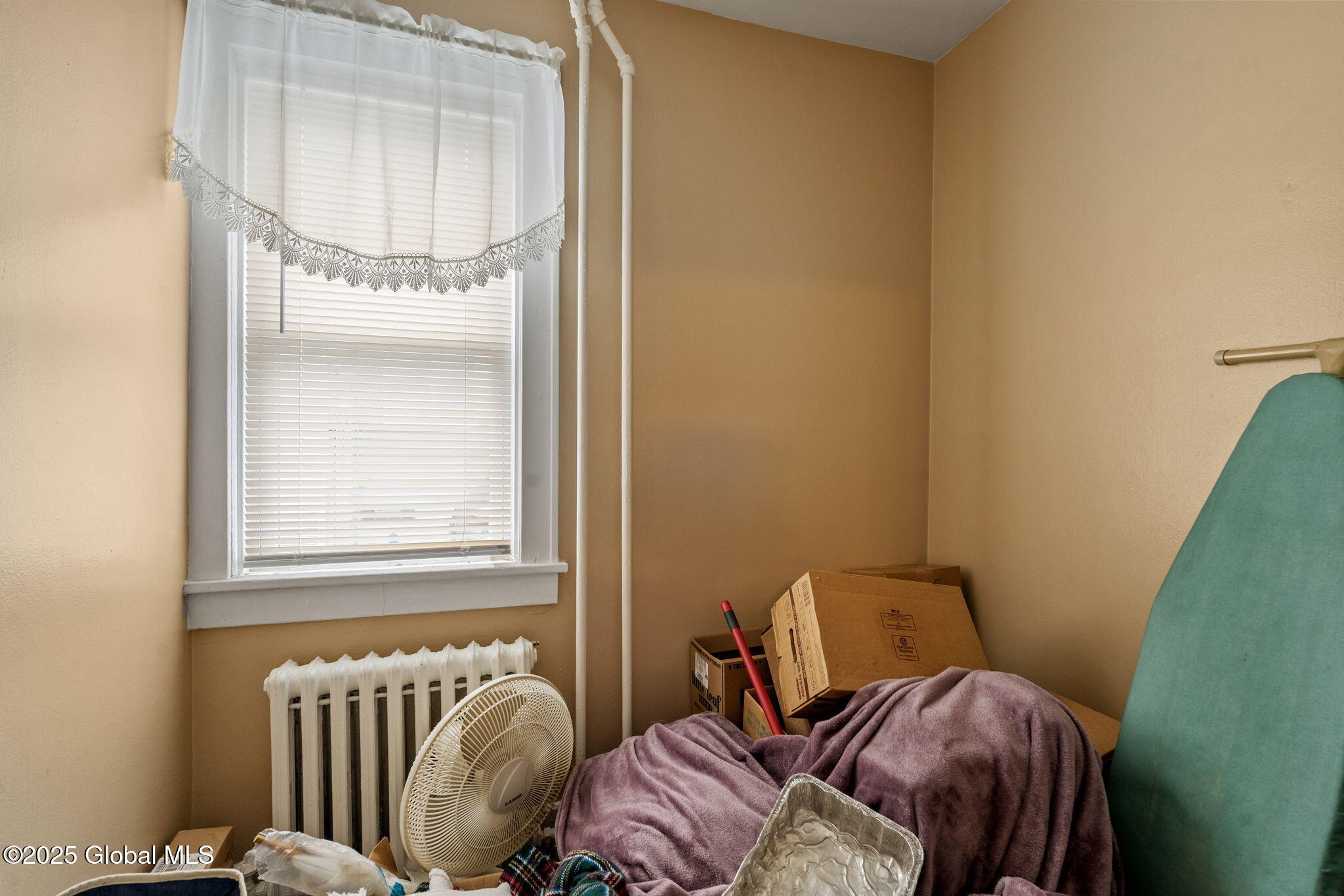 35 Exchange Street Colonie, NY 12205 - Photo 13 of 36 14-web-or-mls-35-exchange-st