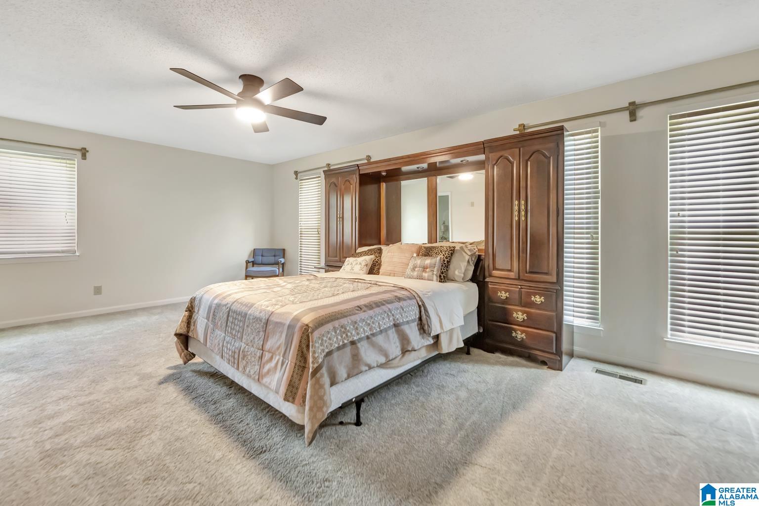 614 Greenbriar Road Fairfield, AL 35064 - Photo 15 of 19