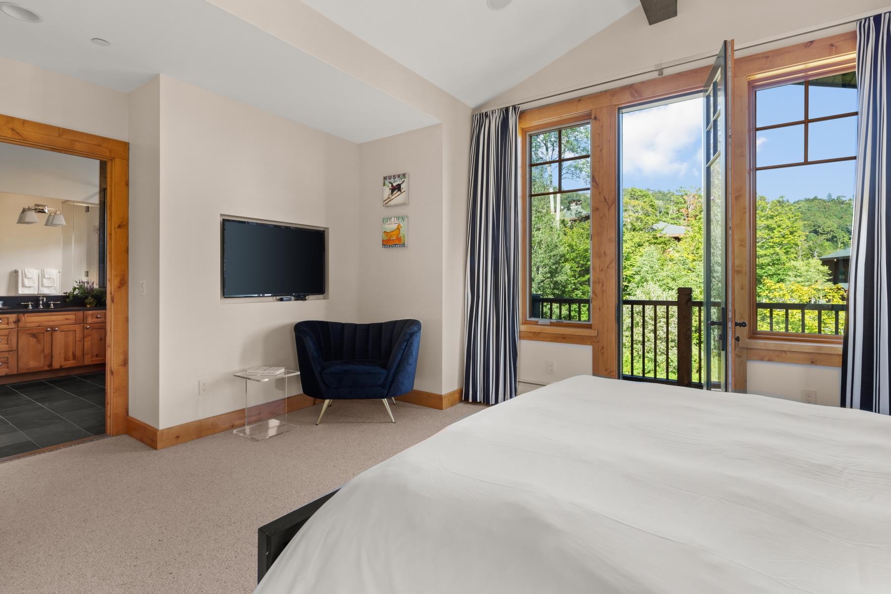 83 Nosedive Drive, Unit CABIN #9 Stowe, VT 05672 - Photo 16 of 40