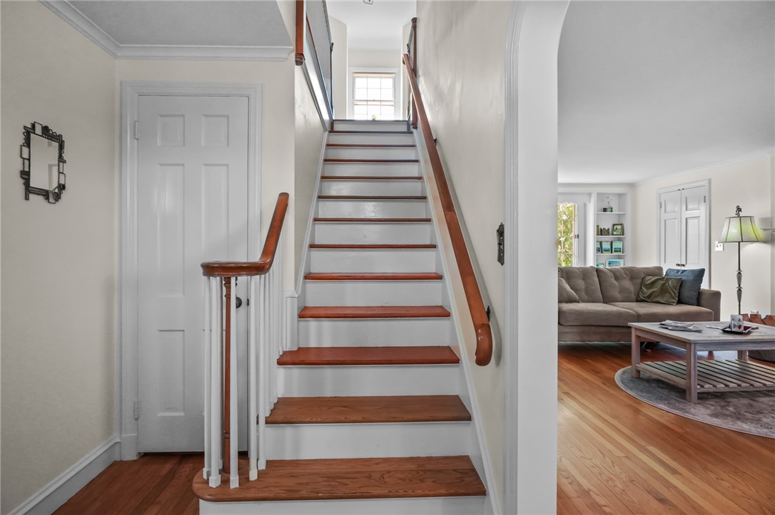 10 Fort Hill Road Bristol, RI 02809 - Photo 9 of 41 Gallery Image 9