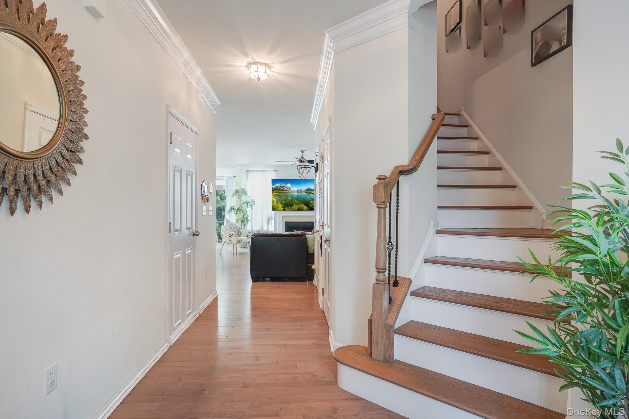 1130 Cold Spring Road Fishkill, NY 12524 - Photo 4 of 32
