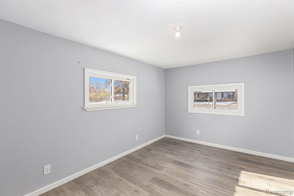 2657 Frankson Avenue Rochester, MI 48307 - Photo 17 of 27