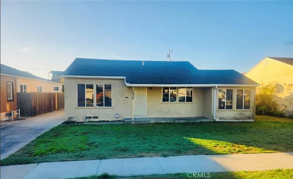 $1,171,000 | 5430 West 119th Street, Inglewood, CA 90304