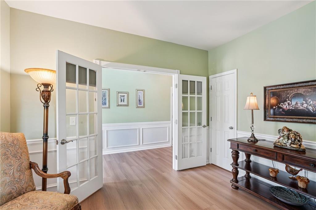 715 Moonlight Way Suwanee, GA 30024 - Photo 16 of 57