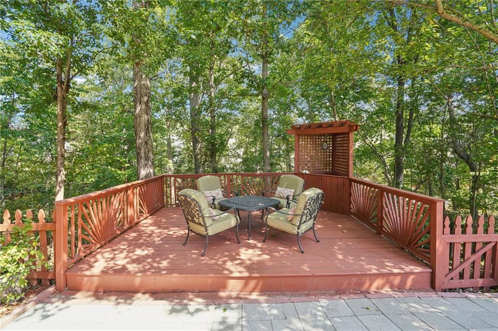 715 Moonlight Way Suwanee, GA 30024 - Photo 39 of 57