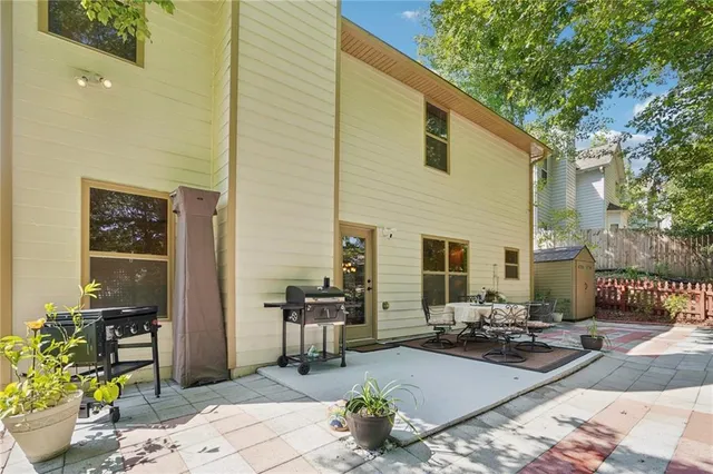 $625,000 | 715 Moonlight Way, Suwanee, GA 30024