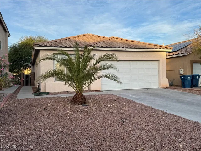 $1,950 | 5817 Golden Wing Street, Las Vegas, NV 89113