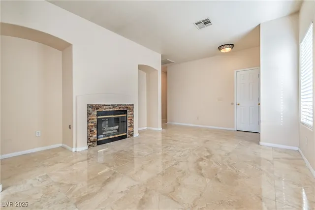 $1,950 | 5817 Golden Wing Street, Las Vegas, NV 89113