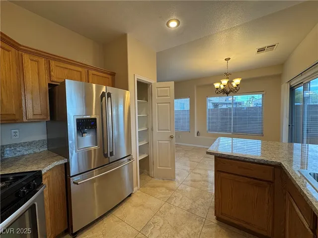 $1,950 | 5817 Golden Wing Street, Las Vegas, NV 89113