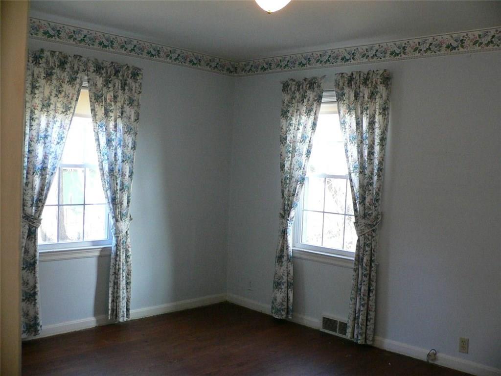 7012 Warwick Road Indianapolis, IN 46220 - Photo 13 of 38 Gallery Image 13