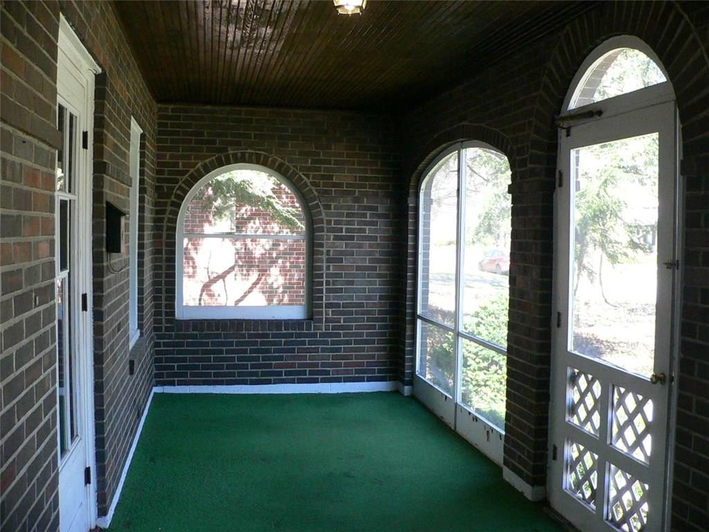 7012 Warwick Road Indianapolis, IN 46220 - Photo 3 of 38 Gallery Image 3