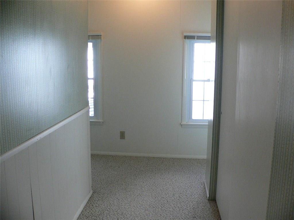 7012 Warwick Road Indianapolis, IN 46220 - Photo 21 of 38 Gallery Image 21
