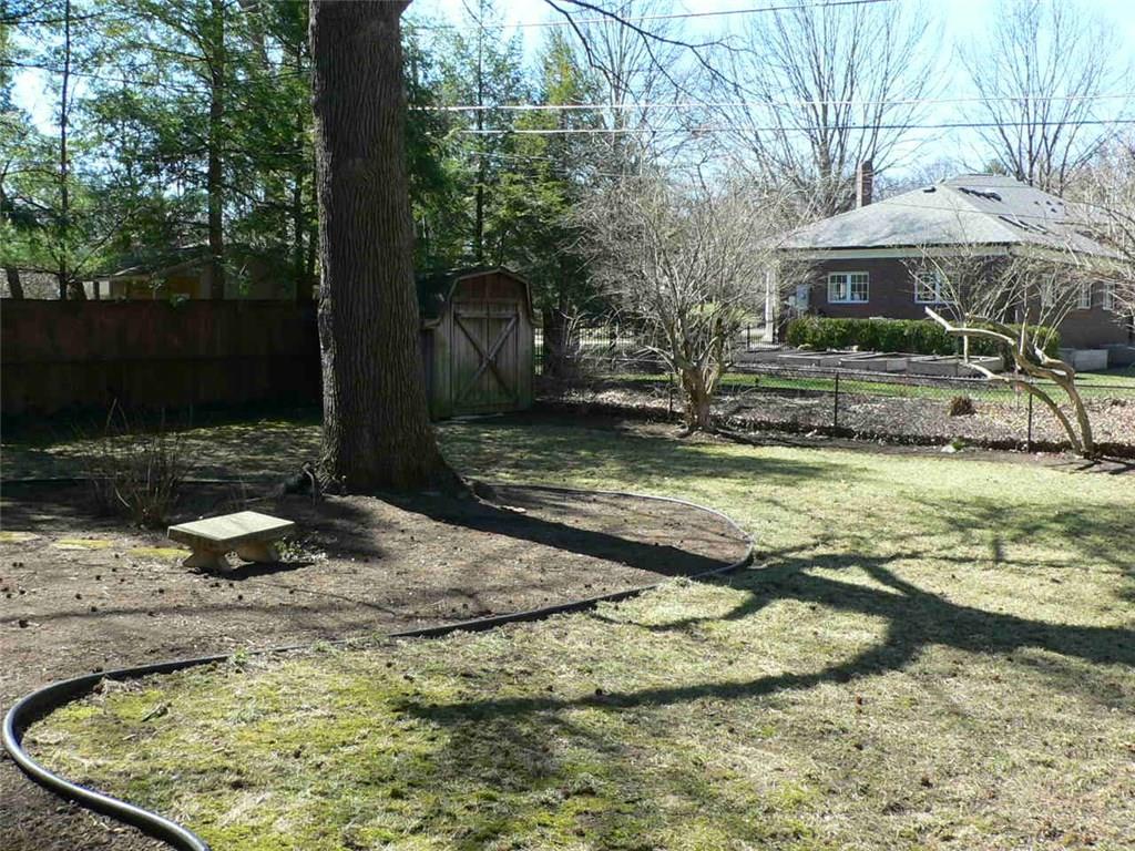 7012 Warwick Road Indianapolis, IN 46220 - Photo 33 of 38 Gallery Image 33