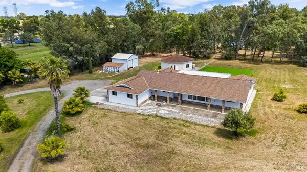 $1,350,000 | 7150 Shelton Lane, Vacaville, CA 95688