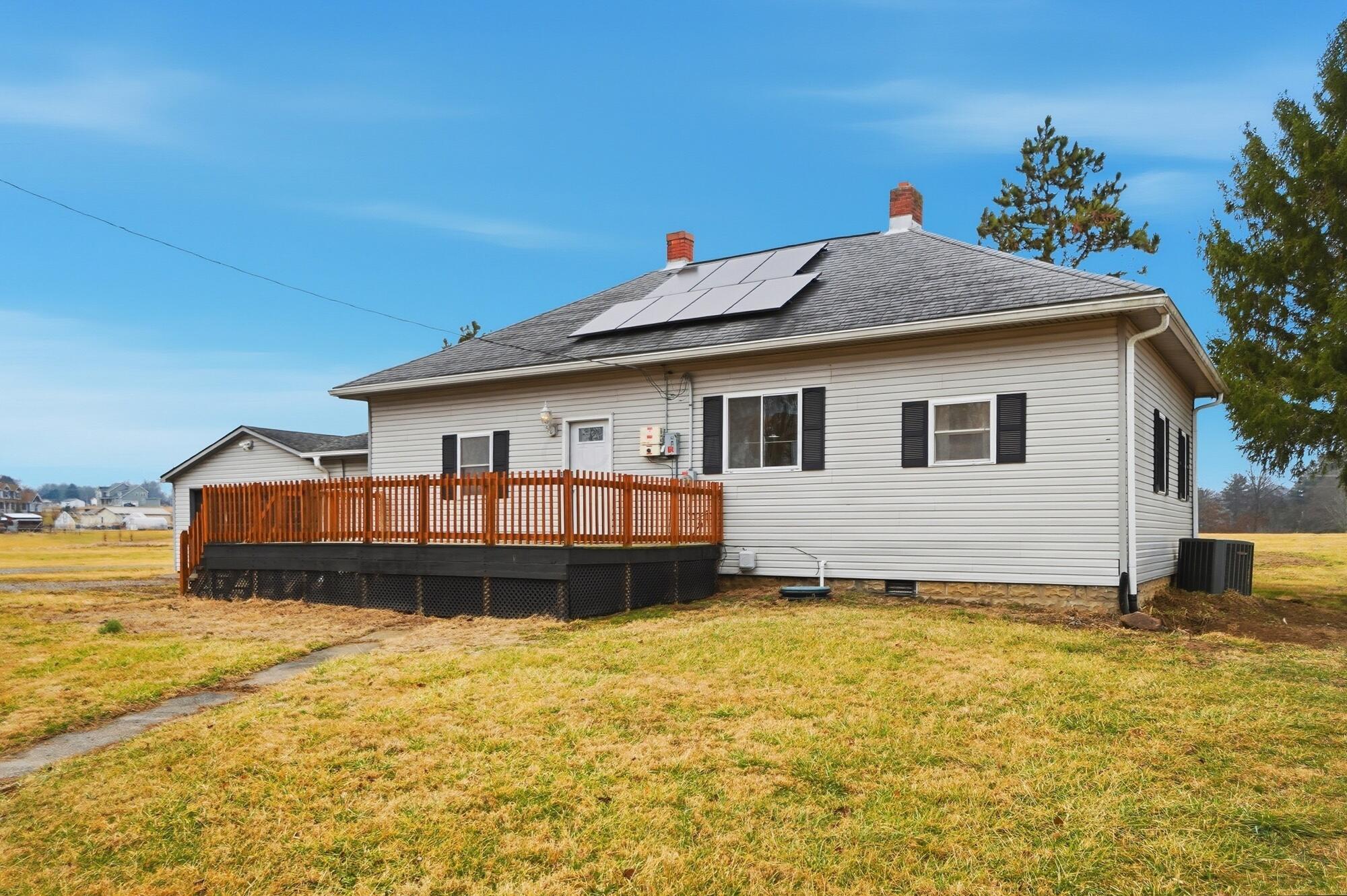 4840 Tschopp Road Northeast Lancaster, OH 43130 - Photo 51 of 58 Exterior - 4840 Tschopp Road NE, Lancaster, OH 43130