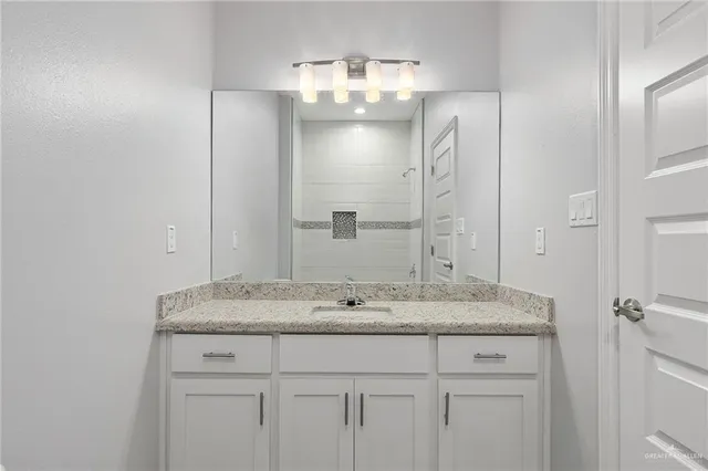 $1,050 | 1908 Stauffers Street, Unit 1, Weslaco, TX 78596