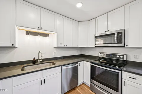 $265,000 | 200 West Woodcroft Parkway, Unit 53B, Durham, NC 27713