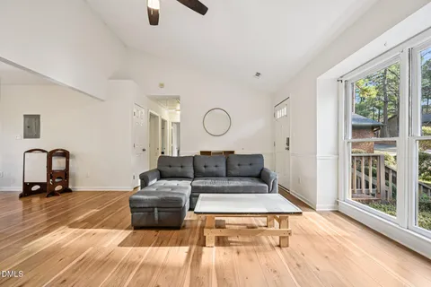 $265,000 | 200 West Woodcroft Parkway, Unit 53B, Durham, NC 27713