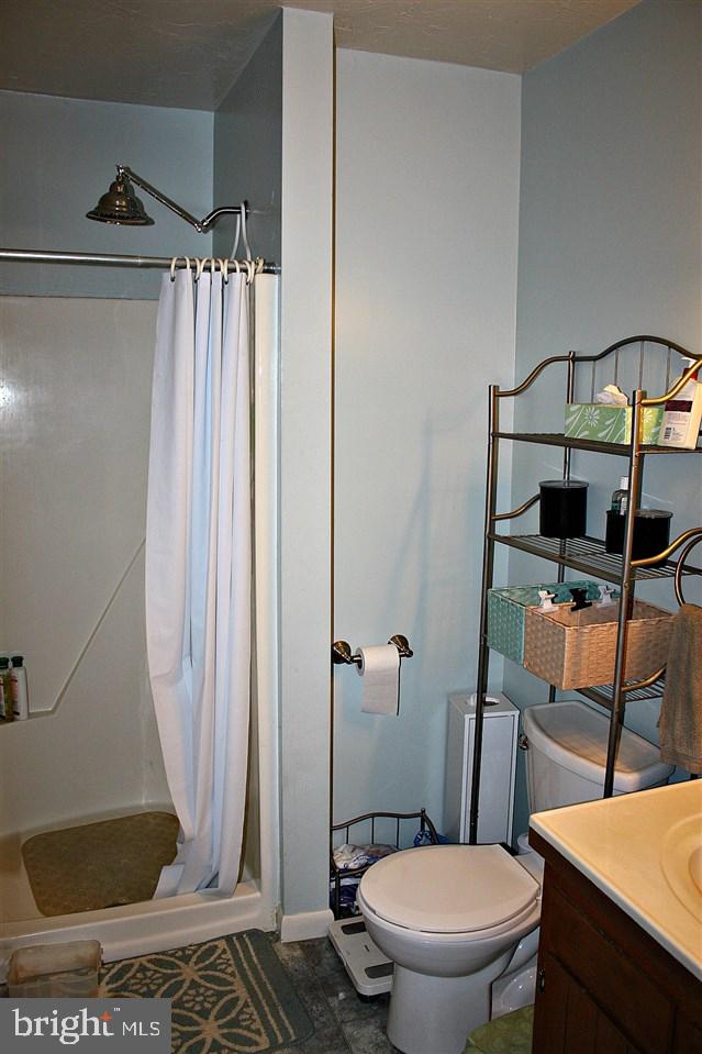 175 Maple Lane Lebanon, PA 17042 - Photo 14 of 25 Gallery Image 14