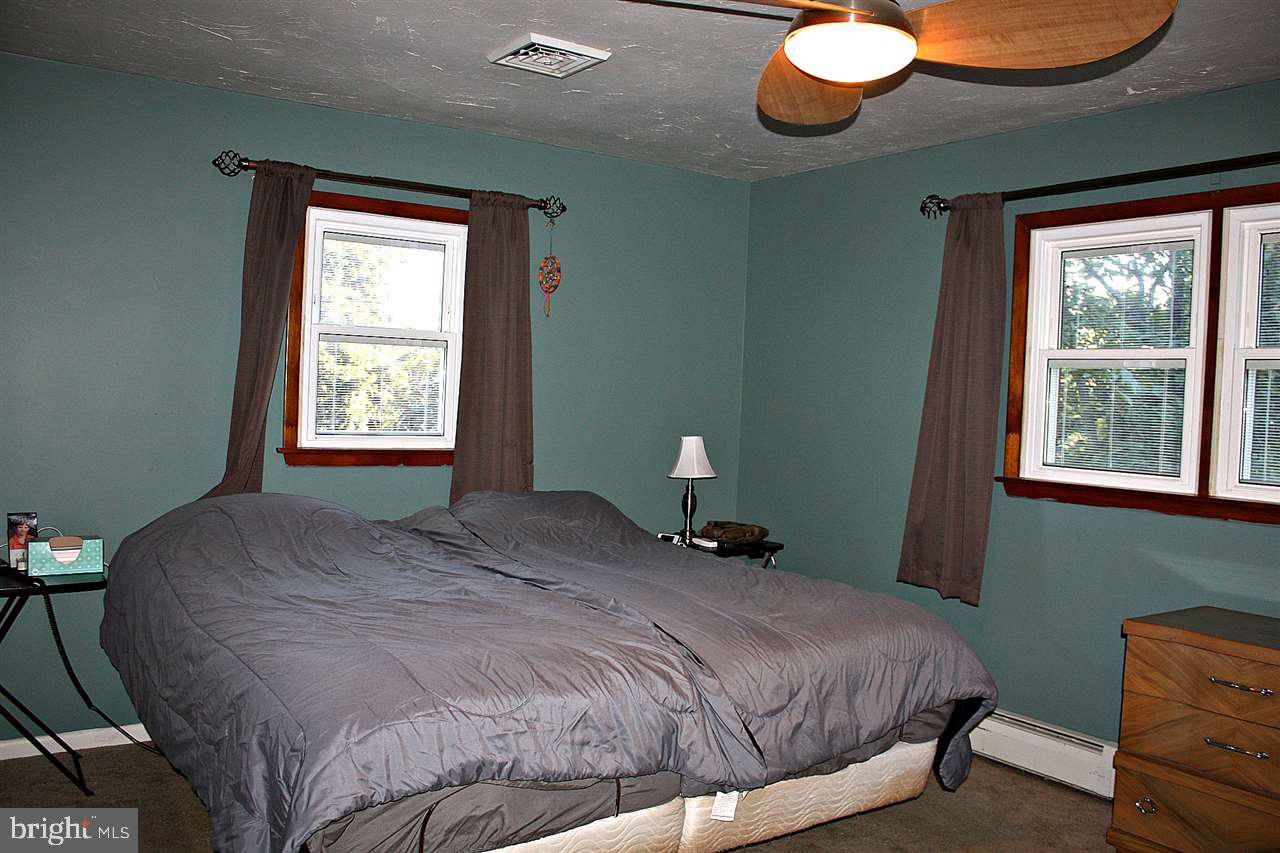 175 Maple Lane Lebanon, PA 17042 - Photo 9 of 25 Gallery Image 9