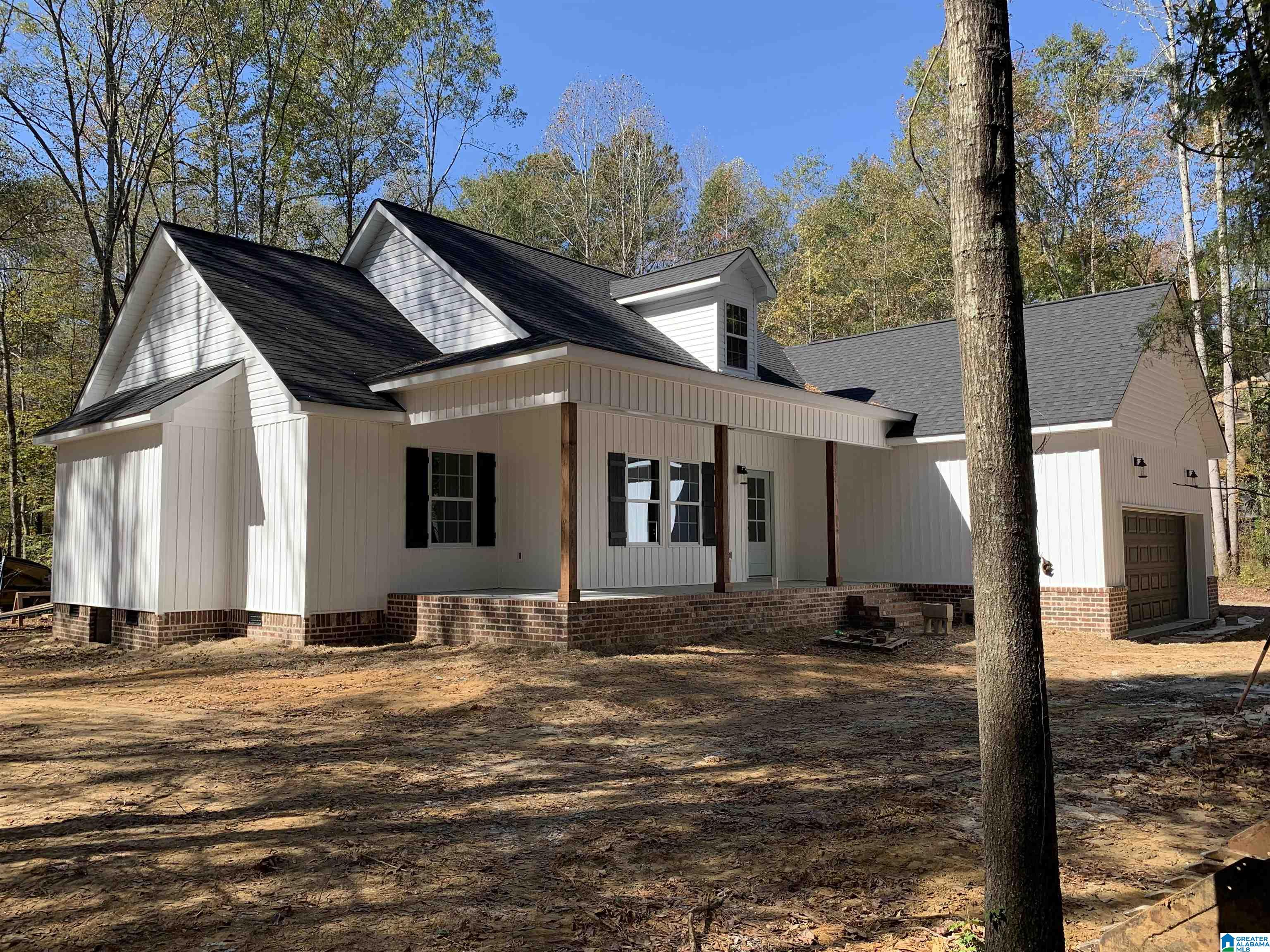 173 Country Road Warrior, AL 35180 - Photo 1 of 15