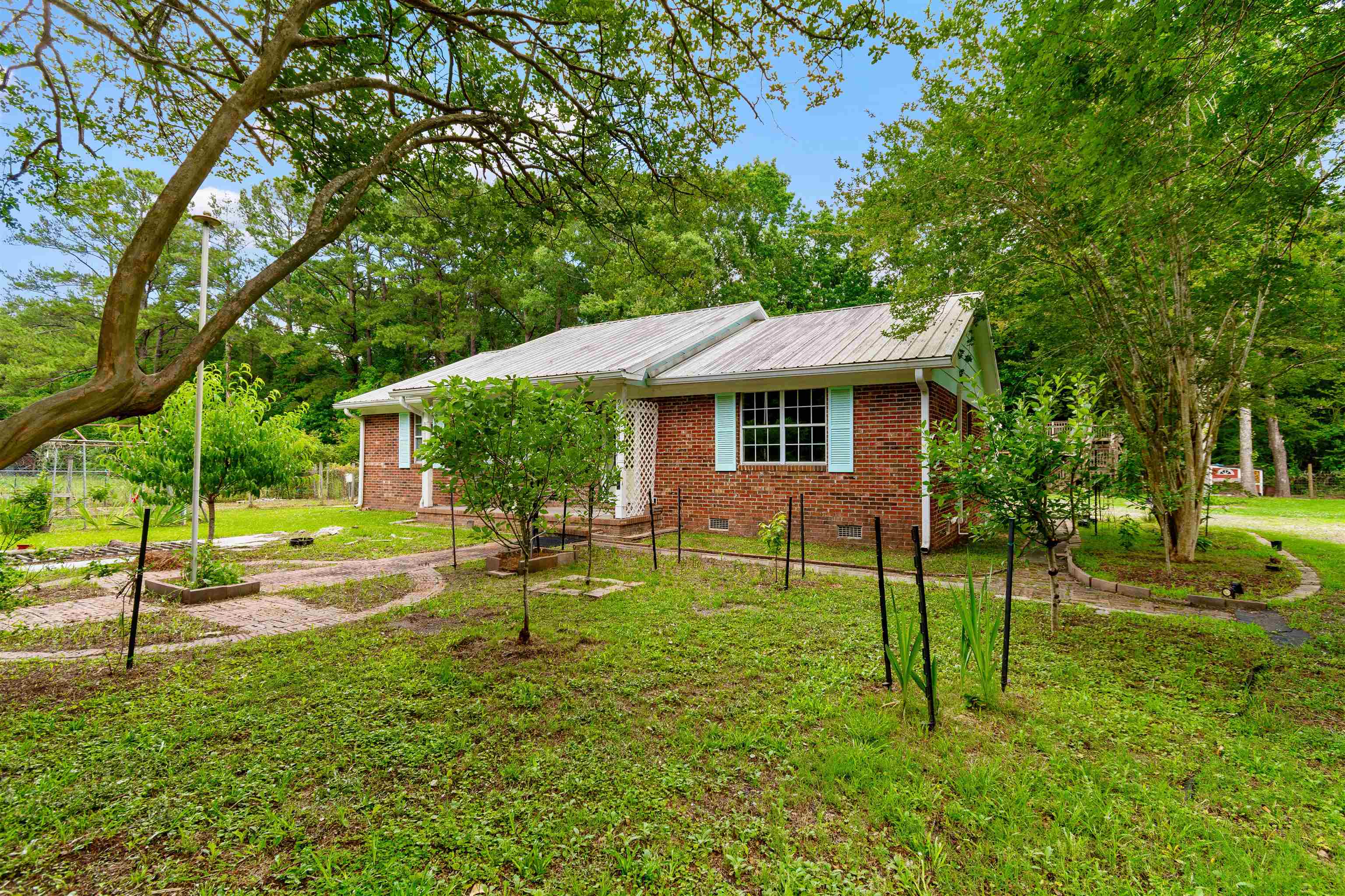 98 Wolf Drive Georgetown, SC 29440 - Photo 3 of 45