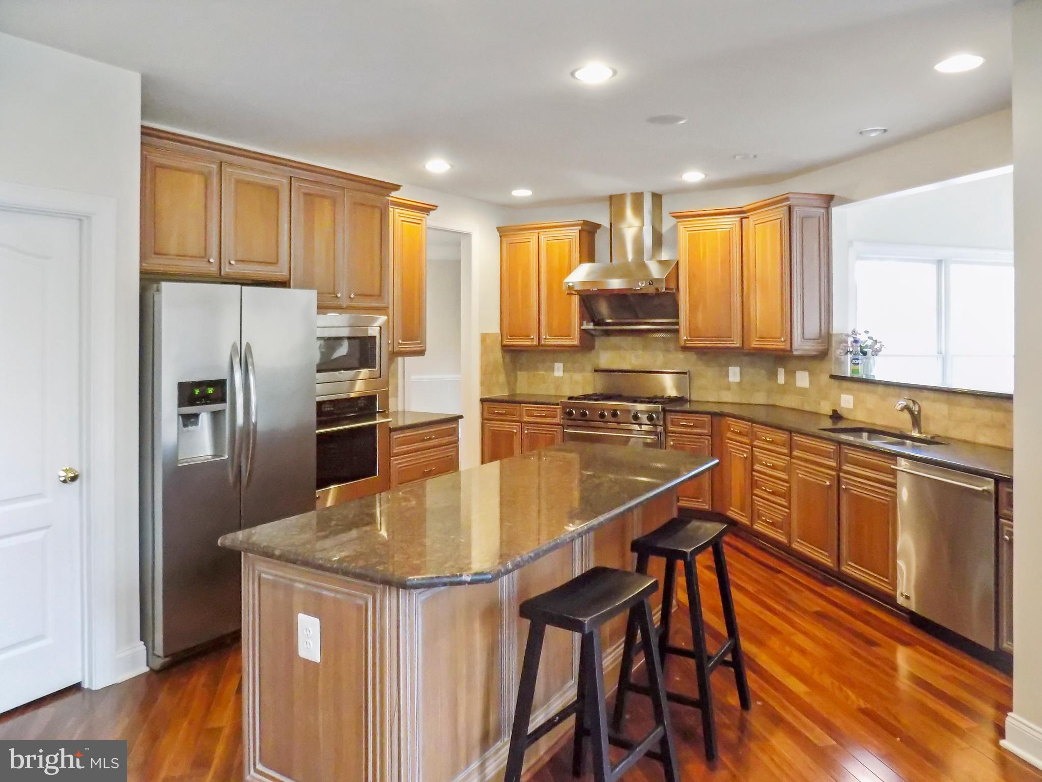 18032 Dry Mill Road Leesburg, VA 20175 - Photo 13 of 32 Gallery Image 13