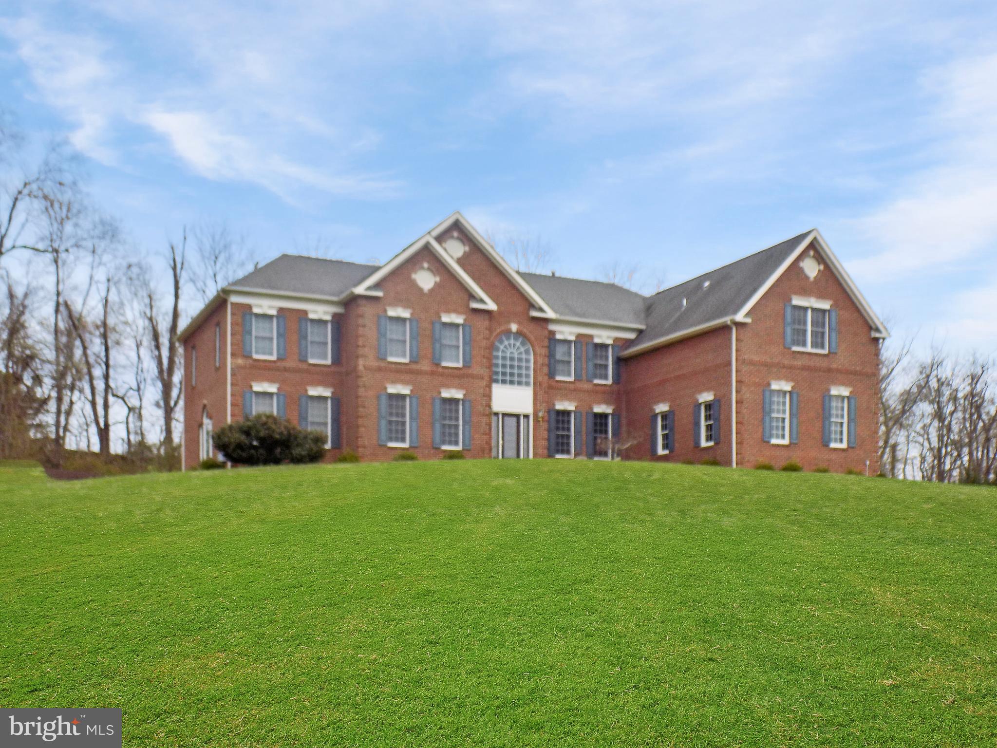 18032 Dry Mill Road Leesburg, VA 20175 - Photo 3 of 32 Gallery Image 3