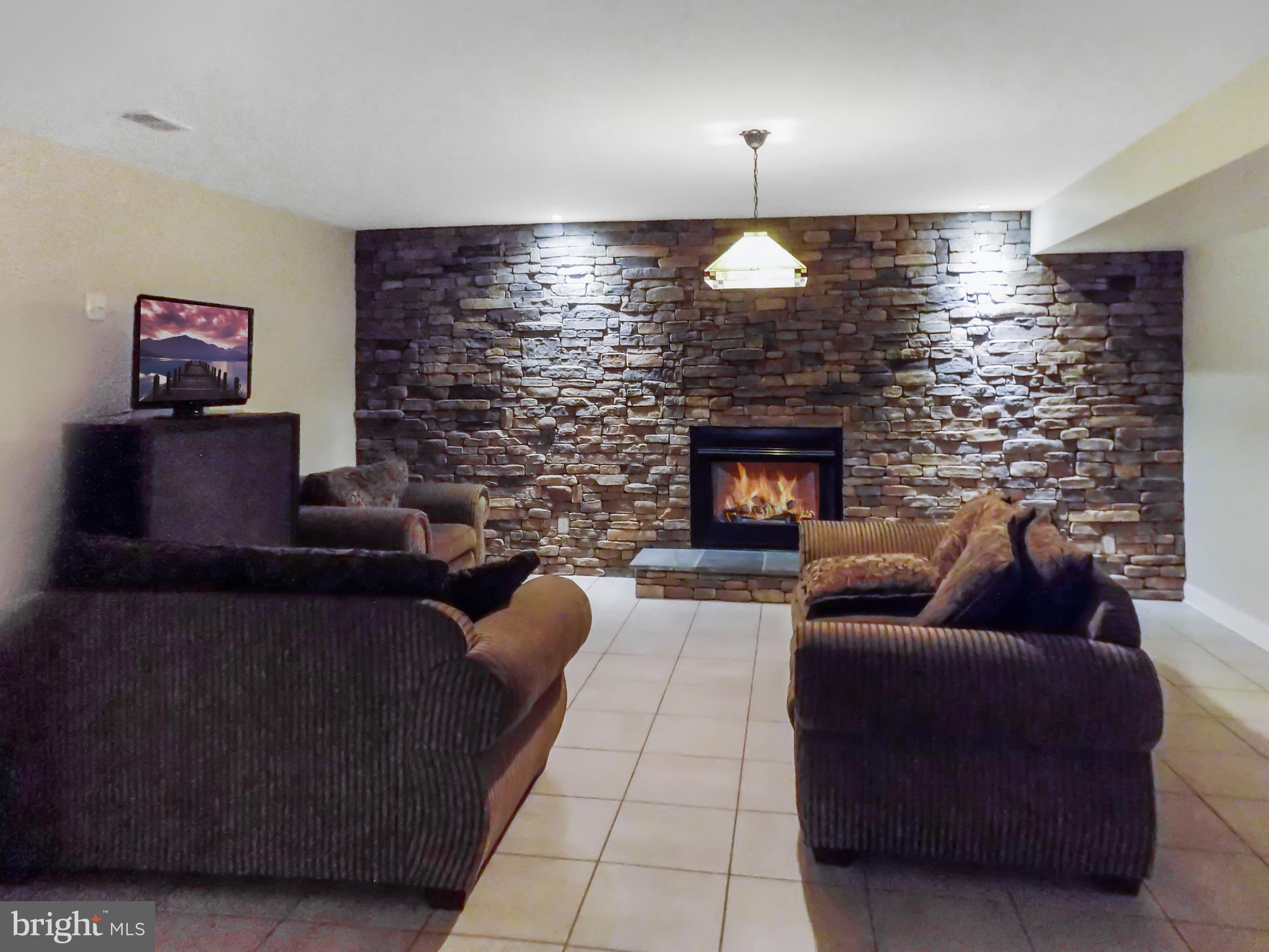 18032 Dry Mill Road Leesburg, VA 20175 - Photo 26 of 32 Gallery Image 26
