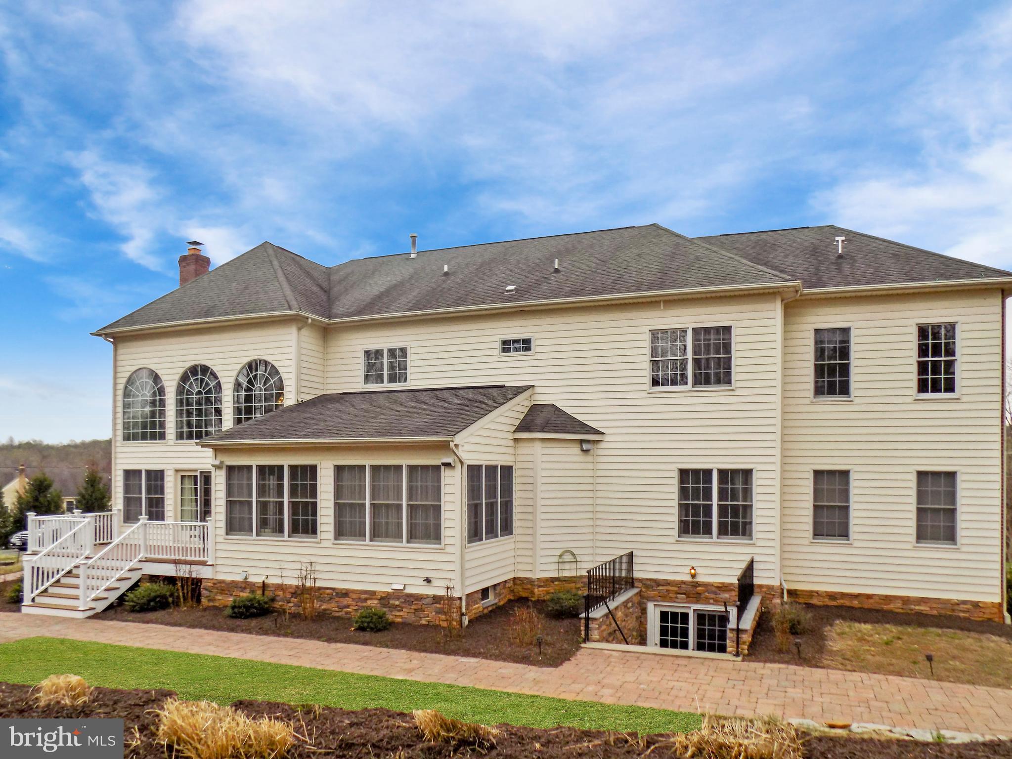 18032 Dry Mill Road Leesburg, VA 20175 - Photo 5 of 32 Gallery Image 5