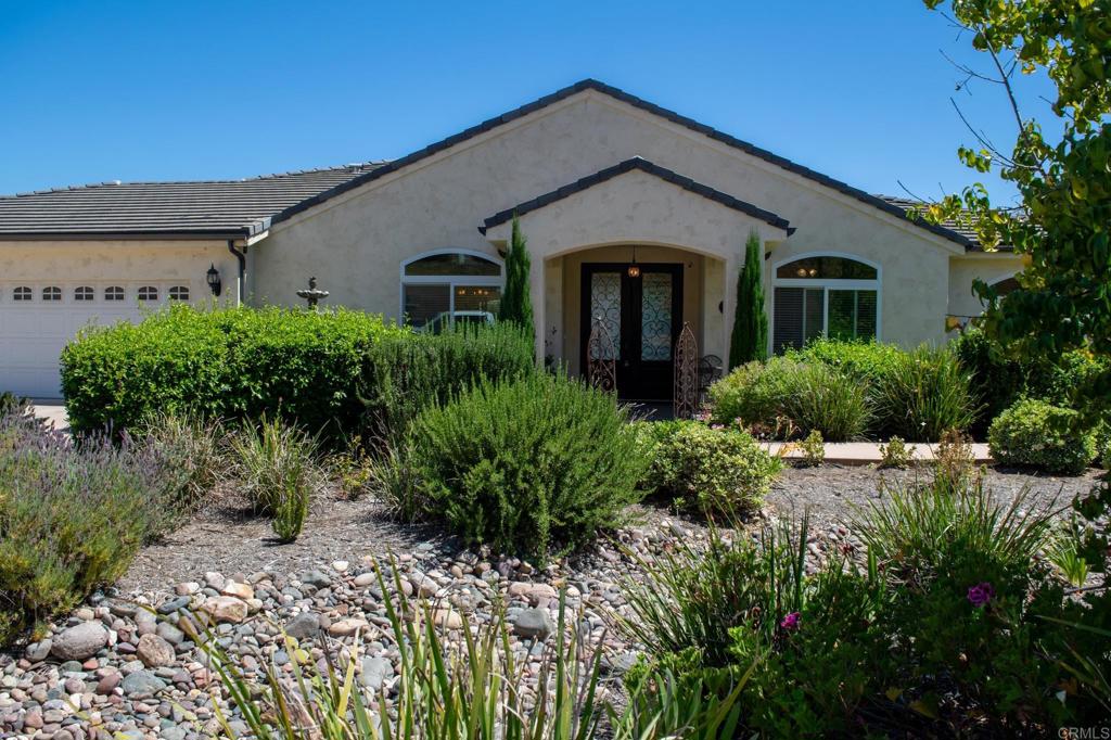 2521 Ralls Street Fallbrook, CA 92028 - Photo 1 of 42