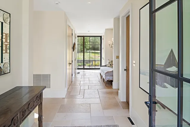 $3,350,000 | 8 Silver Hill Road, Lincoln, MA 01773