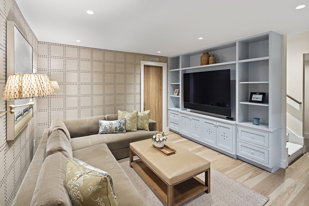 8 Silver Hill Road Lincoln, MA 01773 - Photo 18 of 31