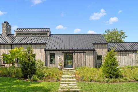 $3,350,000 | 8 Silver Hill Road, Lincoln, MA 01773