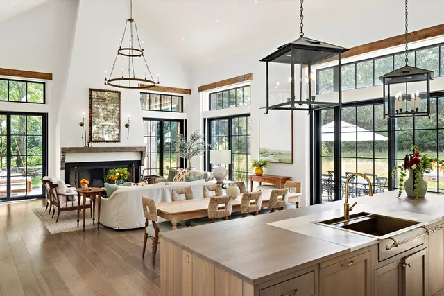 $3,350,000 | 8 Silver Hill Road, Lincoln, MA 01773