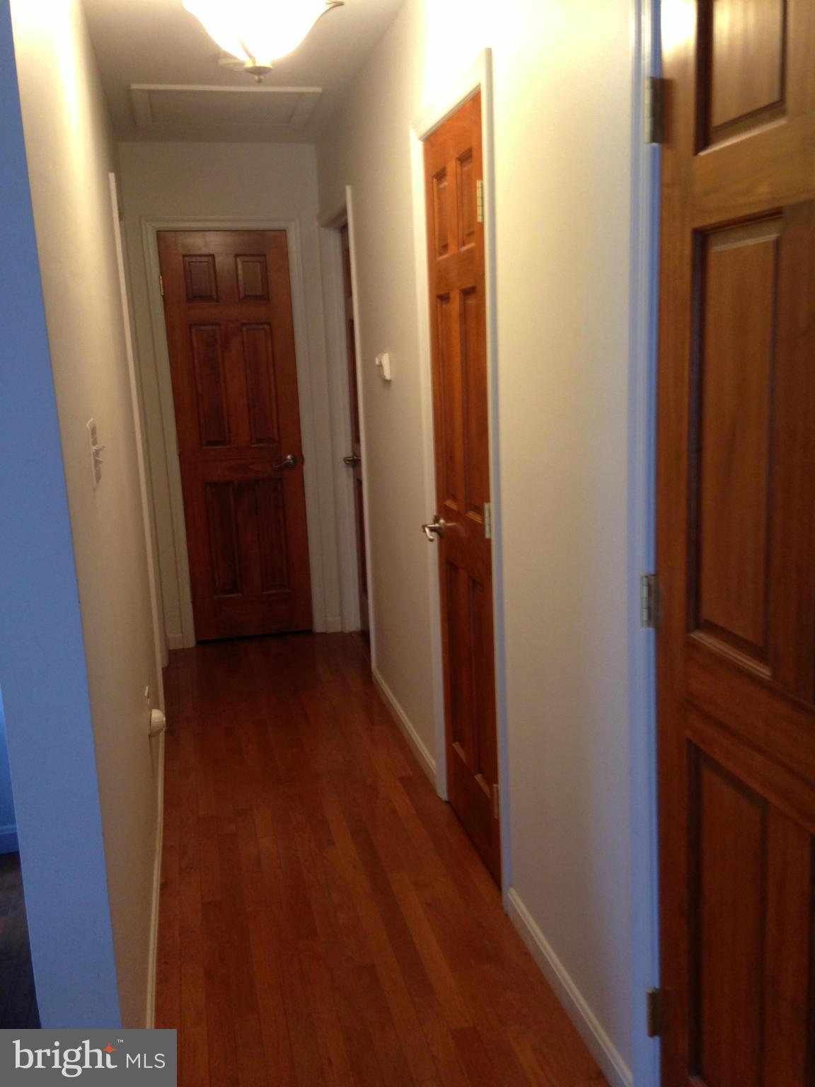 16407 Rolling Tree Road Accokeek, MD 20607 - Photo 14 of 25 Hallway