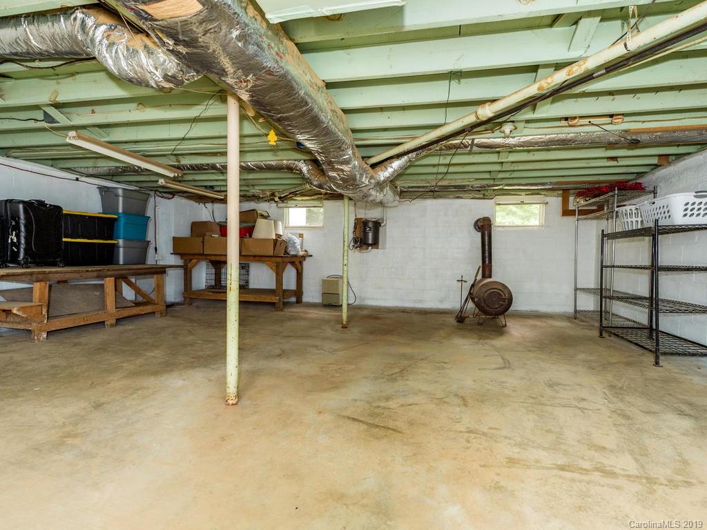 42 Royal Oaks Road Arden, NC 28704 - Photo 20 of 30 Gallery Image 20
